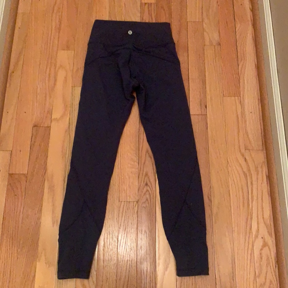 Blue grey Lululemon wander under leggings